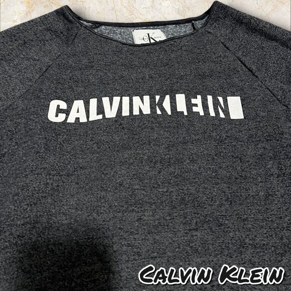 Preowned Calvin Klein Cropped Long Sleeve Sweatshirt - Tie Dye Dip Hem -S - Picture 3 of 10